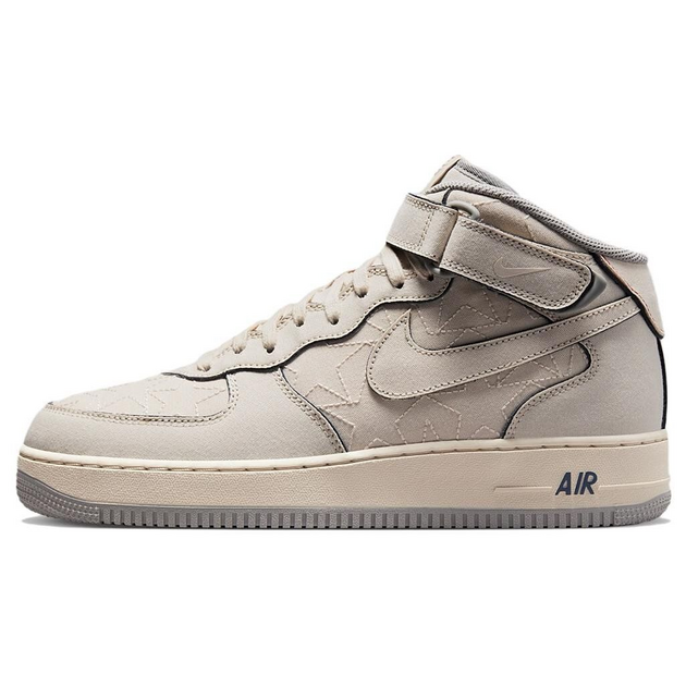 Nike Air Force 1 07 Recraft