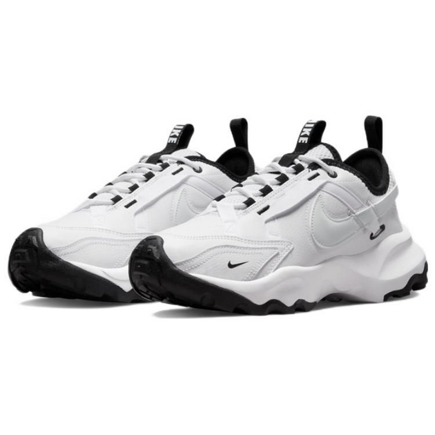 Nike TC 7900