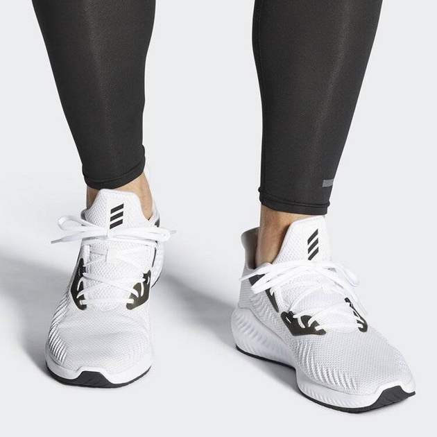 Adidas AlphaBounce 3