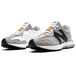 Levis x New Balance 327