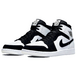 Air Jordan 1 Mid Se diamond shorts