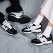 New Balance 327
